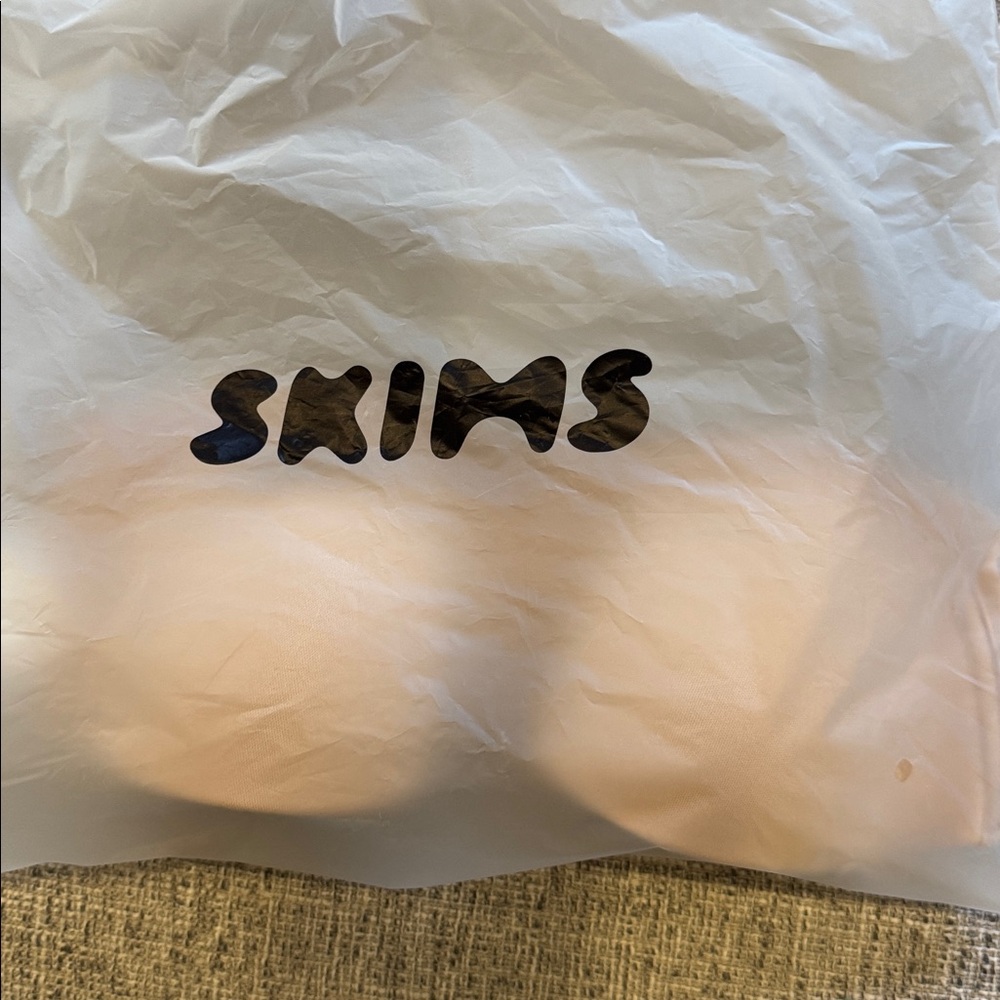 Skims Fits Everybody Strapless Bra Clay Size 32B - Picture 11 of 11